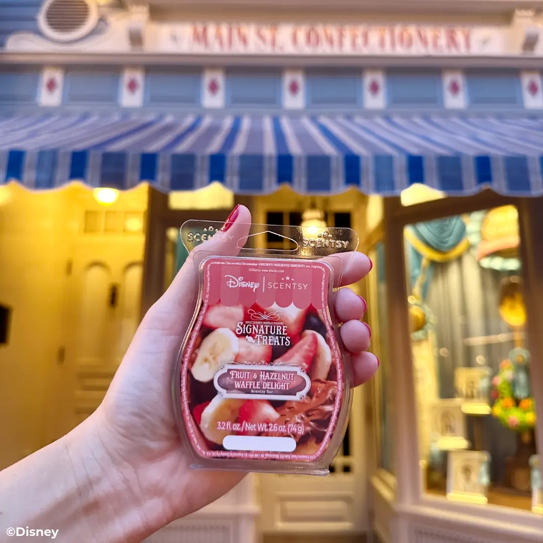 Walt Disney World Resort Signature Treats Scentsy Wax Collection