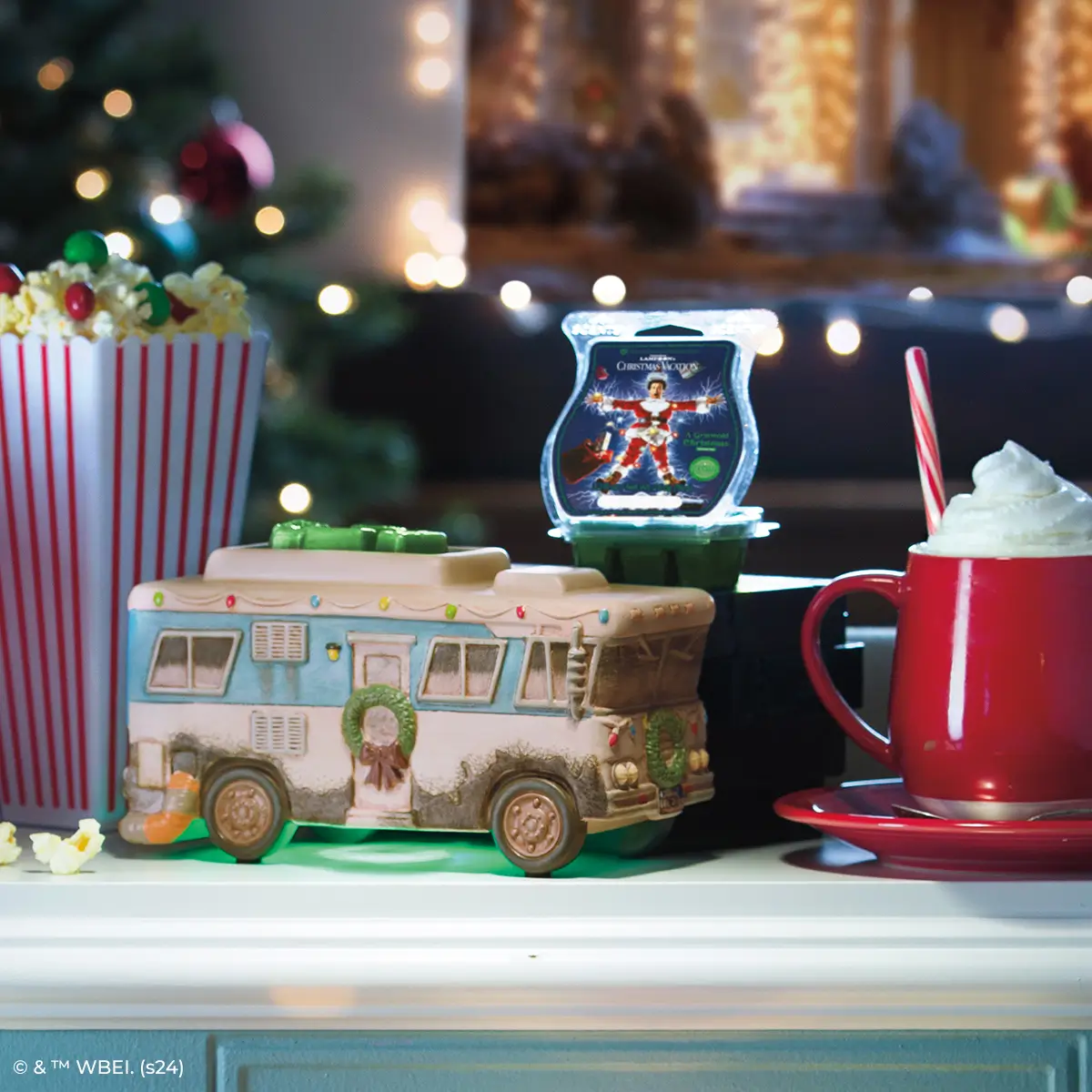 Warner Bros. Christmas Movie Scentsy Warmer Collection - National Lampoon's Christmas Vacation, Elf, A Christmas Story