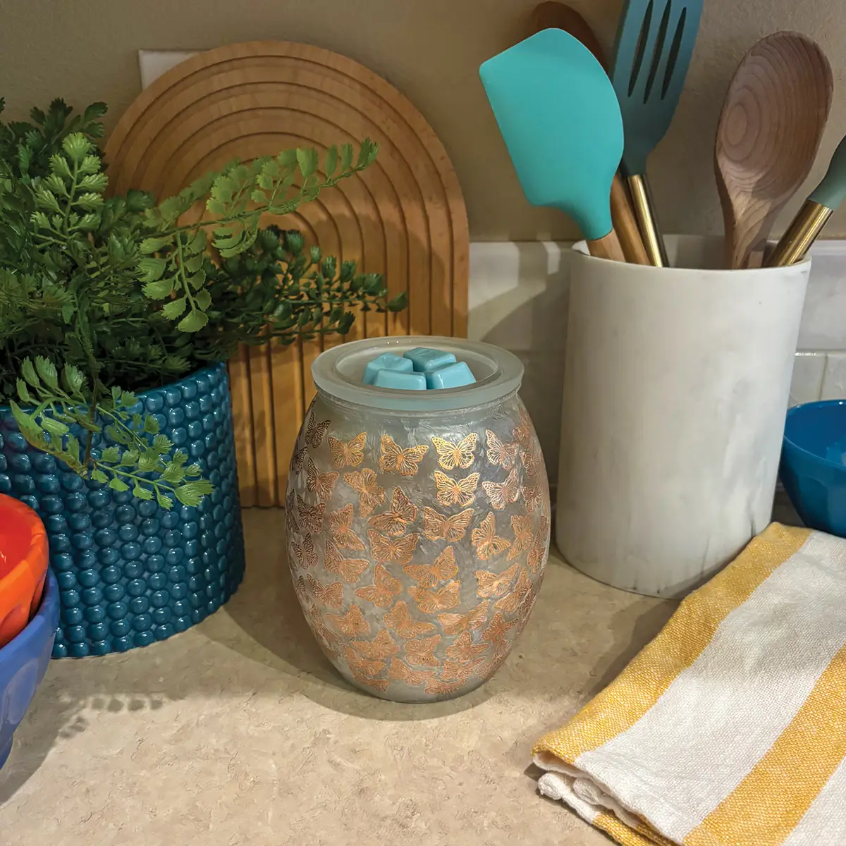 Scentsy May 2025 Warmer of the Month | Butterfly Wings + Coconut Blossoms