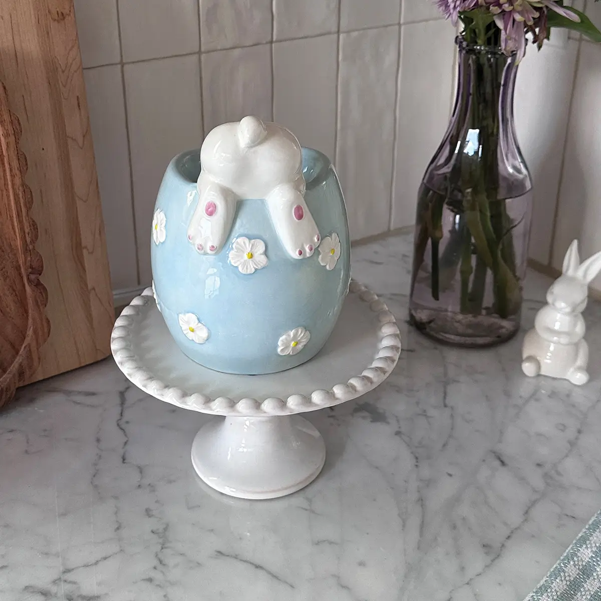 Scentsy March 2025 Warmer of the Month - Curious Cottontail + Strawberries & Cream