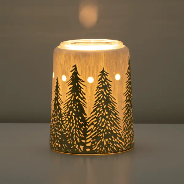 Scentsy December 2024 Warmer of the Month - Golden Crest + Snowflakes & Sage