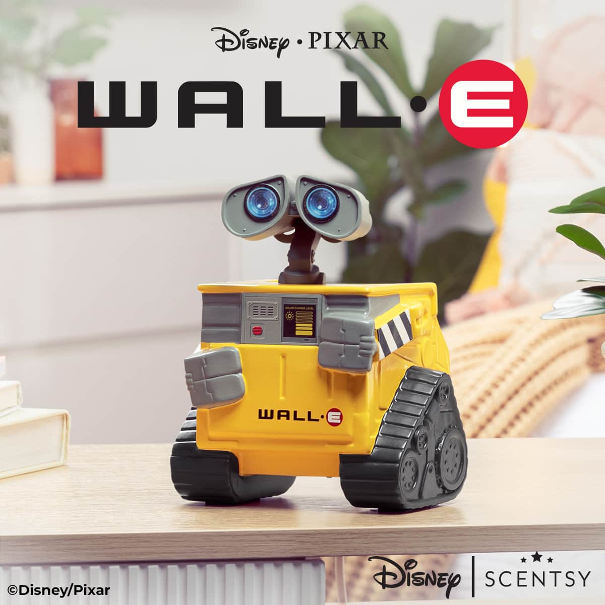 Disney Pixar WALL-E Scentsy Collection | Warmer, Buddy