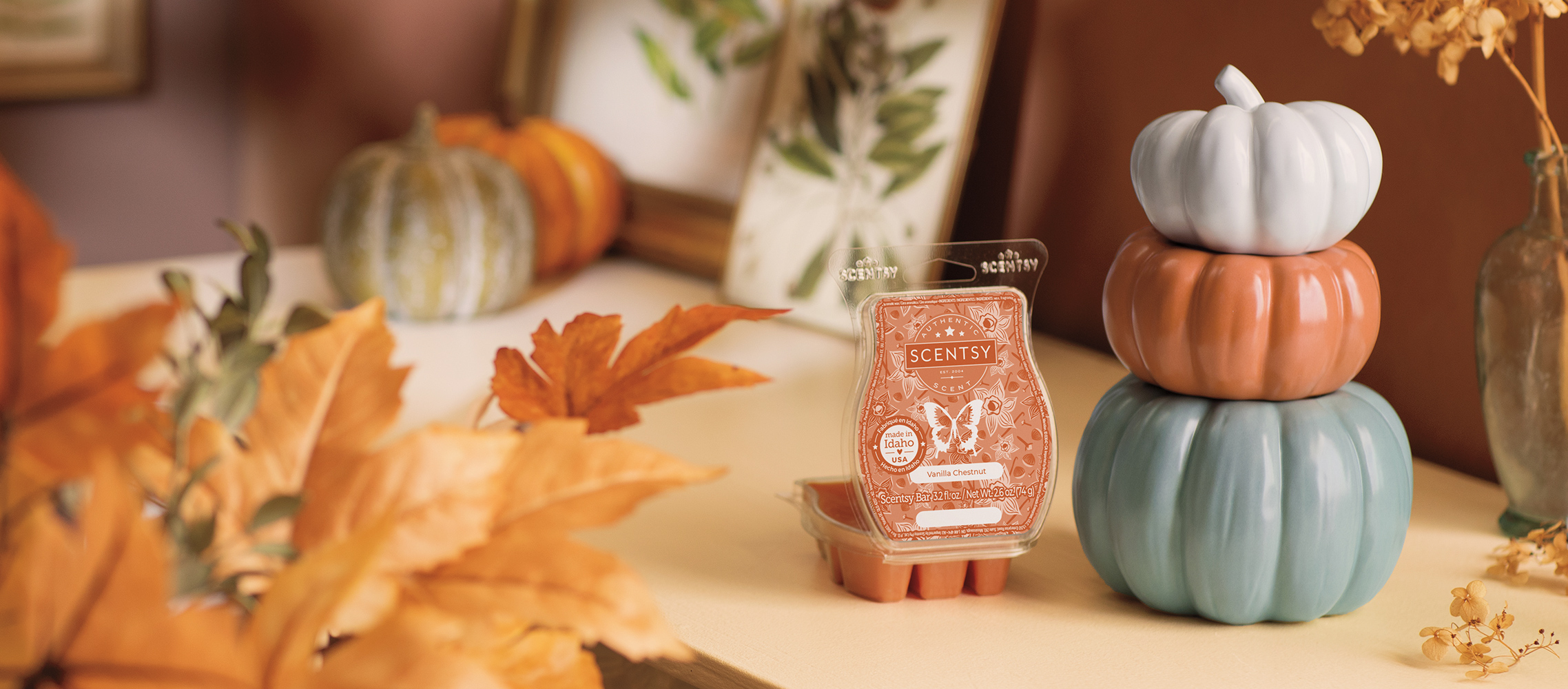Scentsy October 2024 Warmer of the Month - Color Me Pumpkin + Vanilla Chestnut