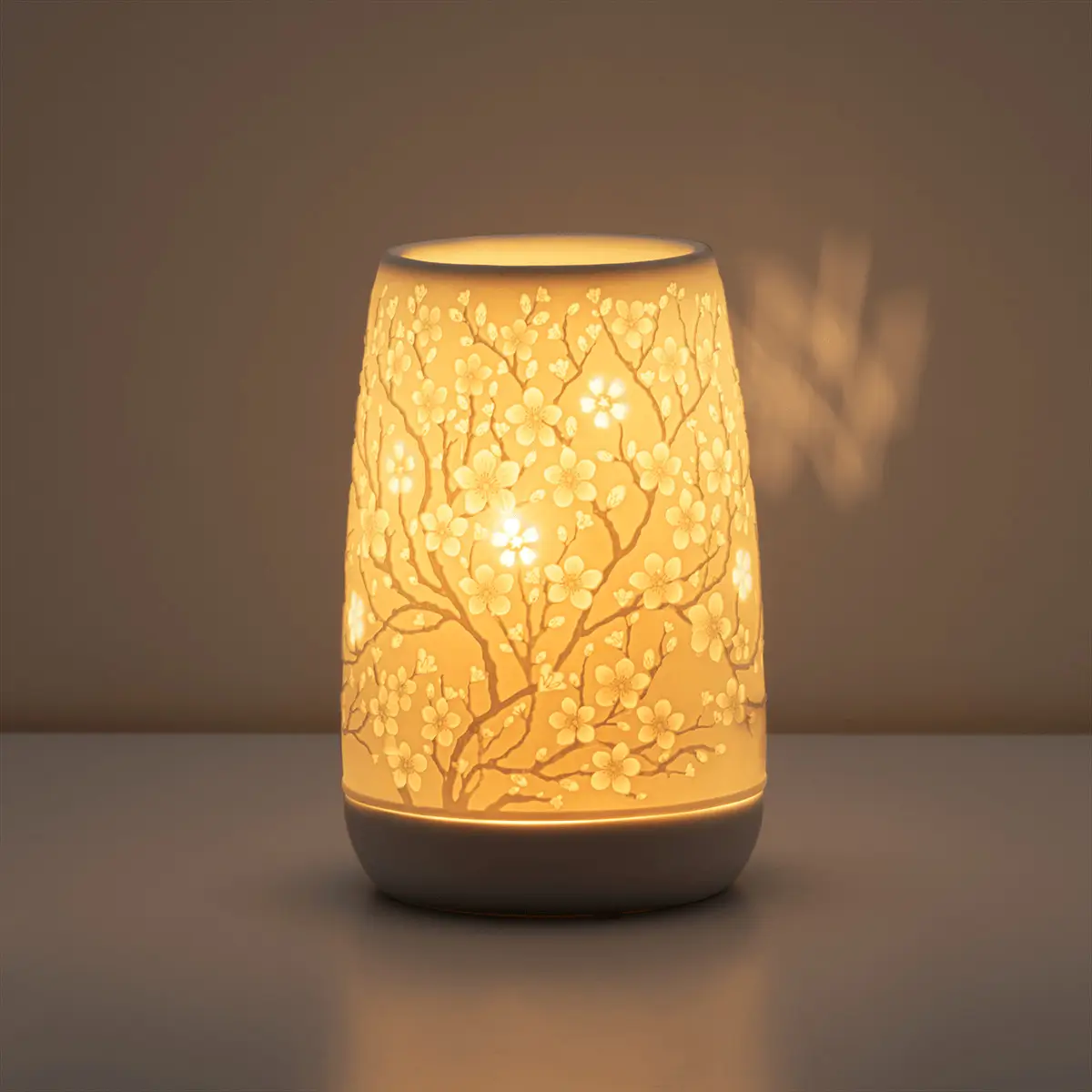 Scentsy April 2025 Warmer of the Month - Sakura Cherry Blossom & Keep on Blooming