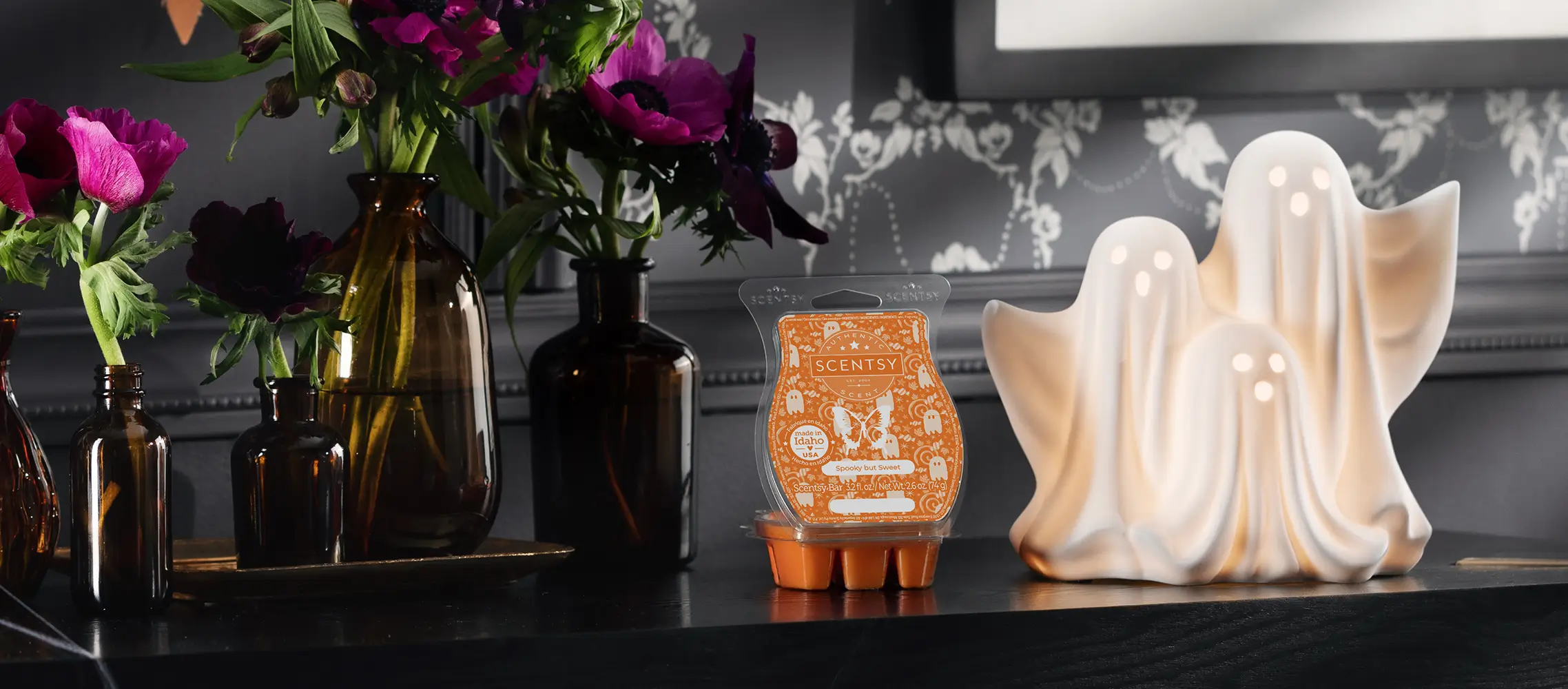 Scentsy September 2024 Warmer of the Month - Boo Crew Ghost Warmer + Spooky But Sweet